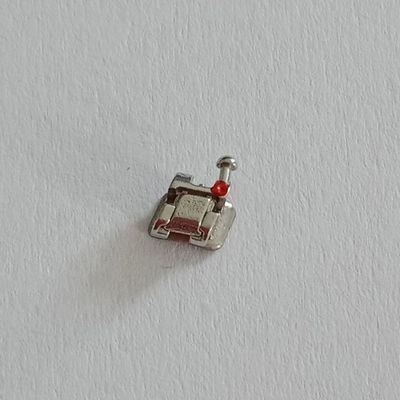 強力な機械 鉄鋼 矯正歯科 MBT ロス 結合可能 歯科用 自己結束支架